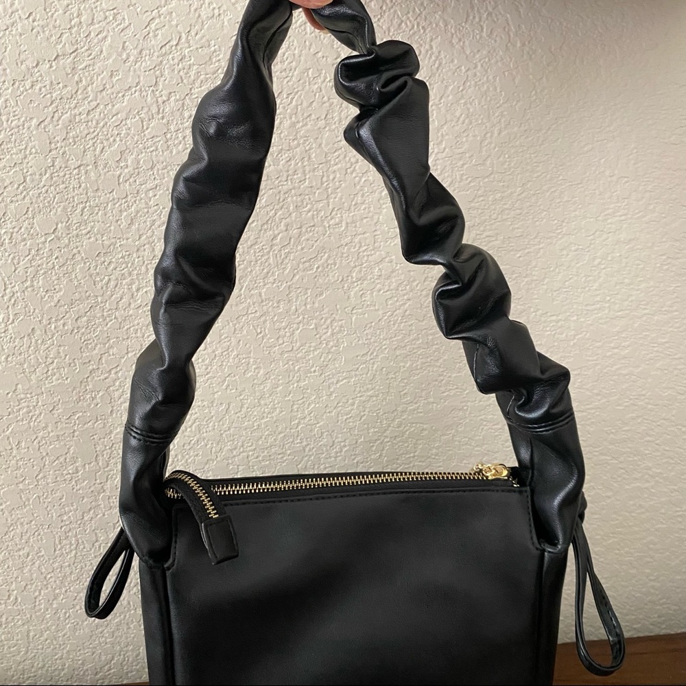 Black Gathered Scrunchie Drawstring Shoulder Bag … - image 3